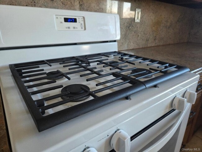 Building Photo - 68 Kirkwood Rd