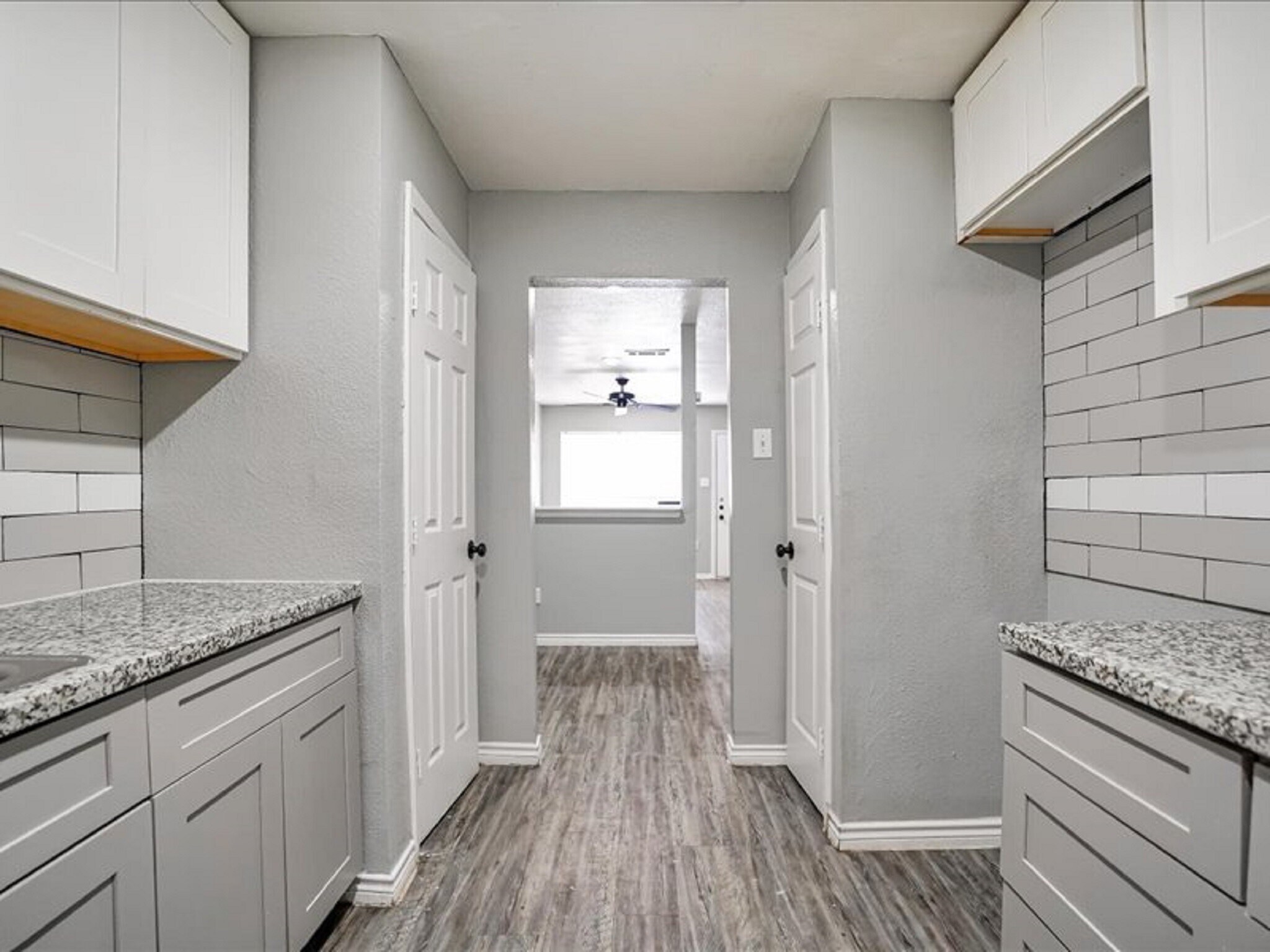 Building Photo - 5149 Lavender St