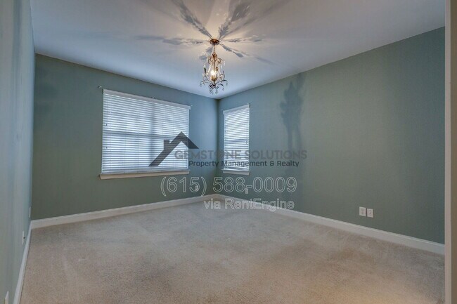 Building Photo - 3201 Aspen Grove Dr