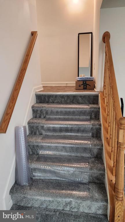 Building Photo - 14225 Jib St