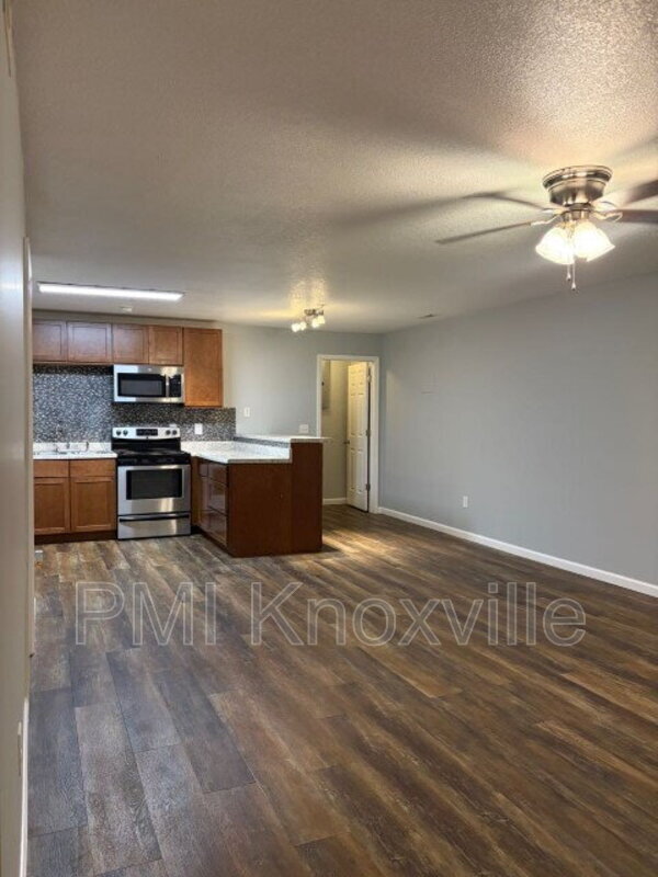 Building Photo - 4136 Larigo Dr