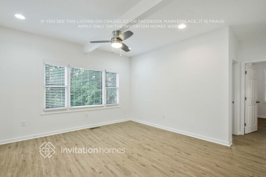 Building Photo - 4224 Timber Valley Ct