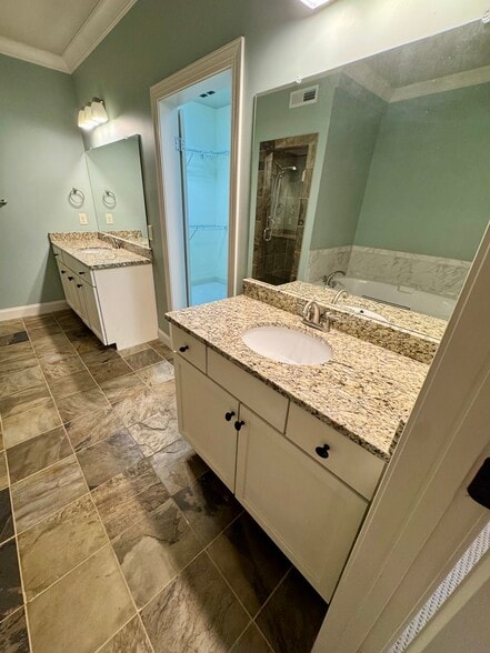 Building Photo - 3038 Massey Rd