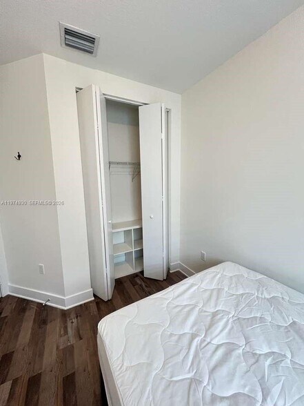 Building Photo - 10229 NW 64th Ter