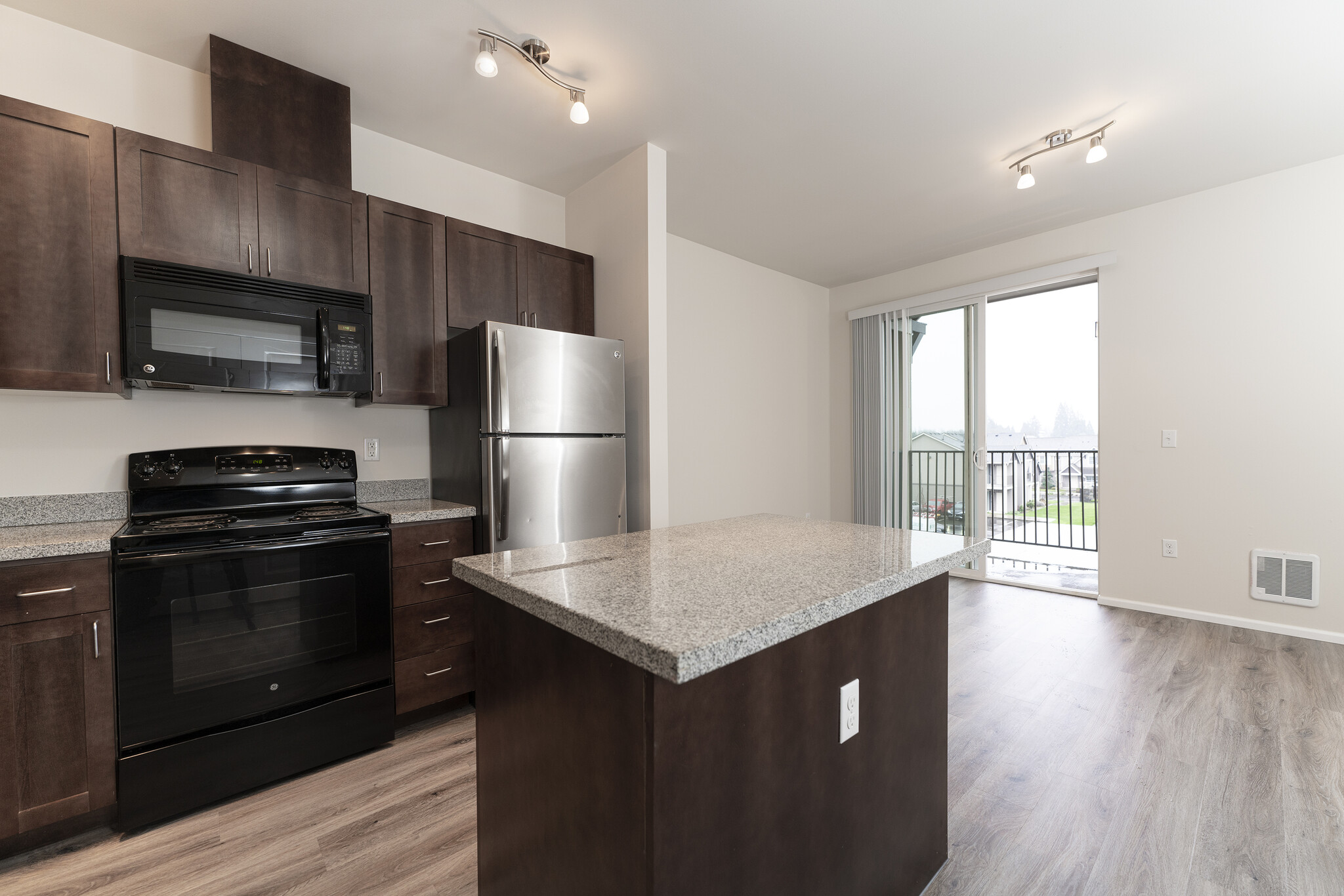 Port Landing at Fife - 2715 62nd Ave E Fife WA 98424 | Apartment Finder