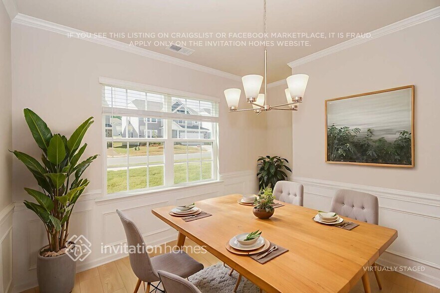 Building Photo - 6499 Fairfax Ct