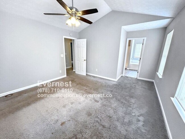 Building Photo - 7035 Setters Way