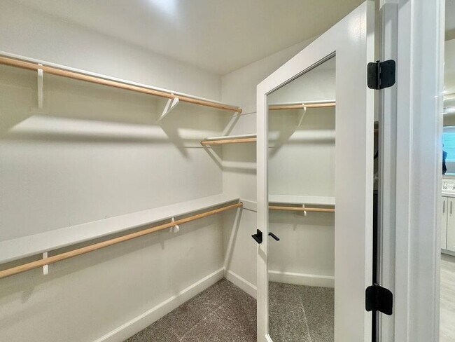 Building Photo - 16750 Coyote Bush Dr