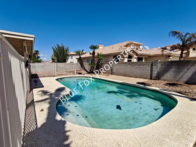 Building Photo - 6717 W Nueva Vista Dr