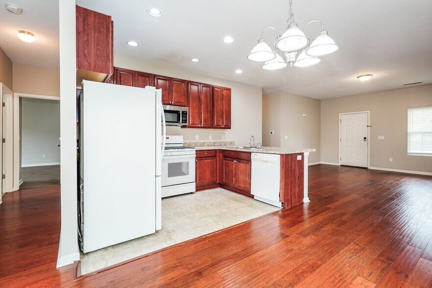 Building Photo - 4001 Blue Mountain Cir
