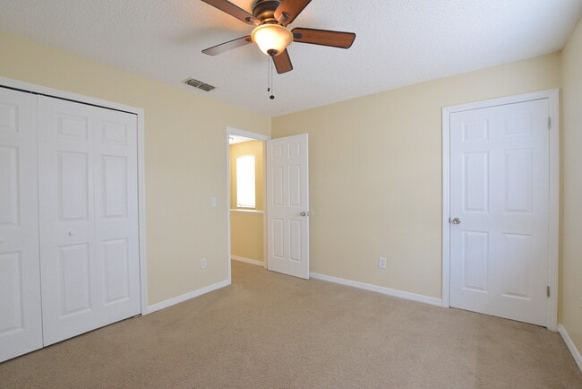 Building Photo - 551 Verbena Ct