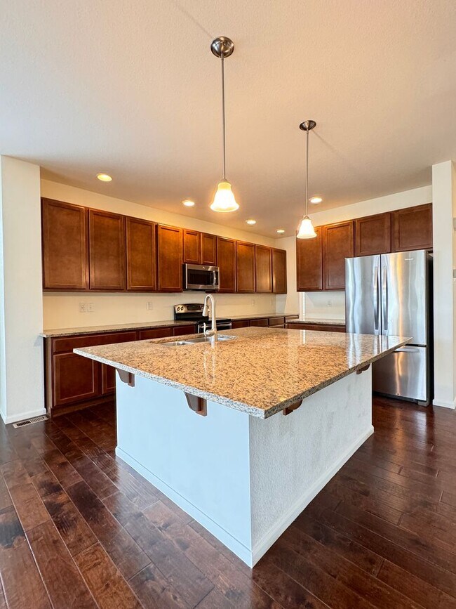 Building Photo - Beautiful Home Southeast Ft. Collilns