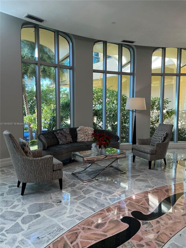 Building Photo - 2501 S Ocean Dr