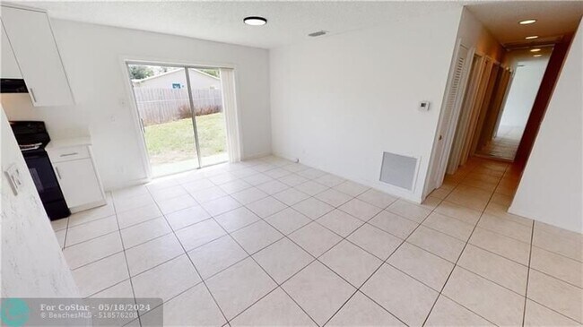 Building Photo - 9708 Alaska Cir