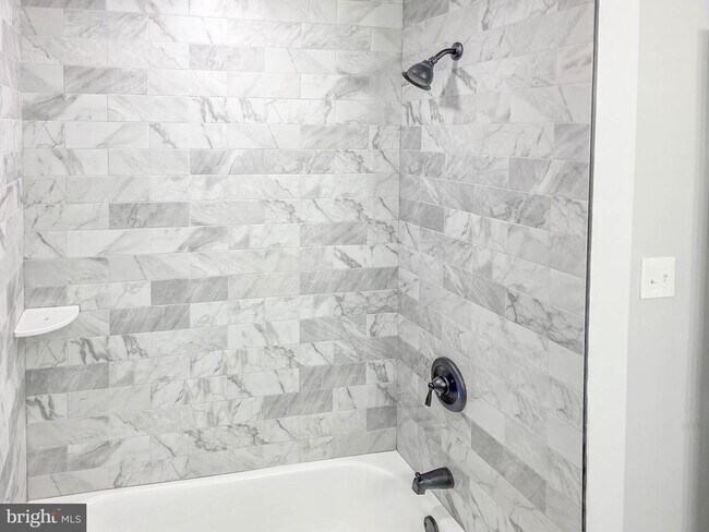 Building Photo - 18736 Pintail Ln