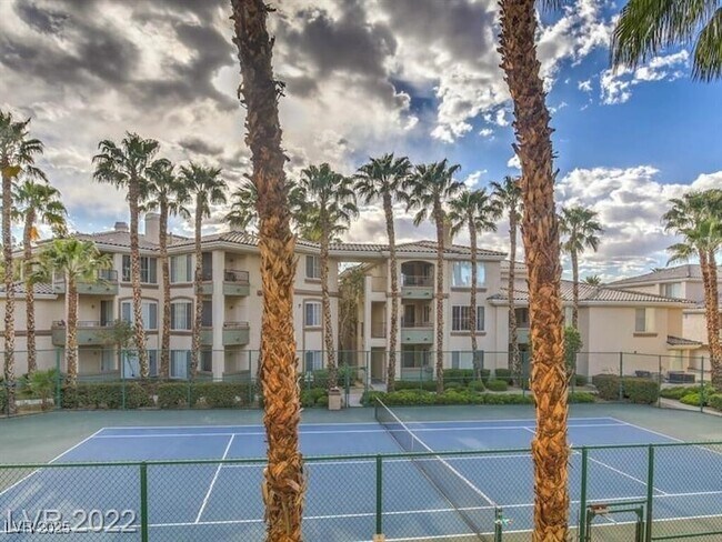 Building Photo - 7119 S Durango Dr