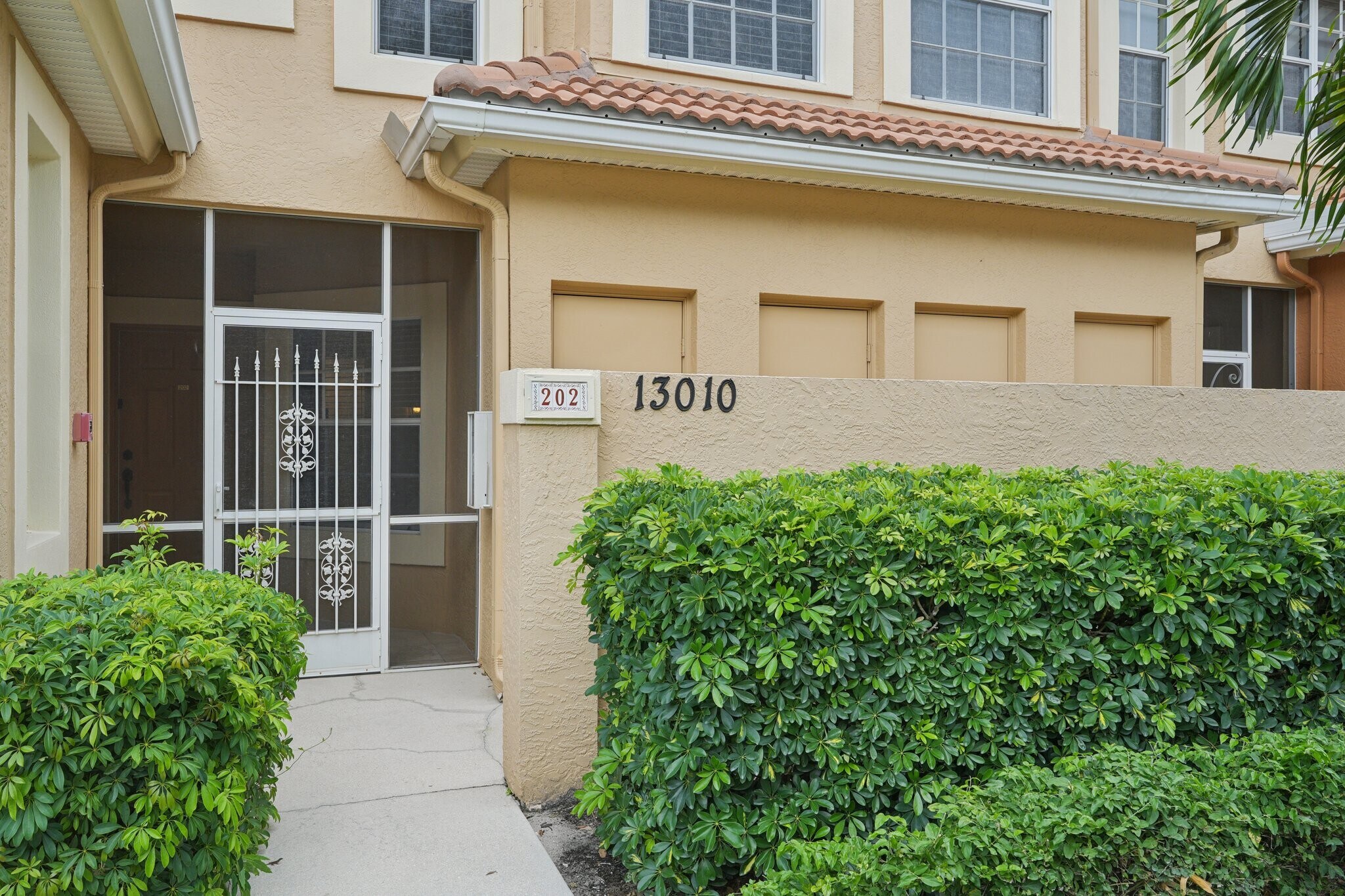 Building Photo - 13010 Amberley Ct