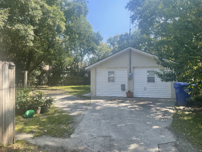 Building Photo - 480 St Andrews Blvd