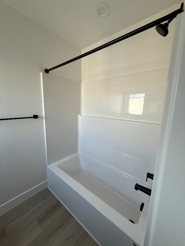 Building Photo - 43 N 100 E