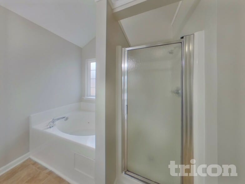 Building Photo - 263 Siddington Way