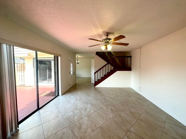 Building Photo - 82 Lake Arbor Dr