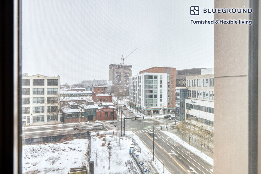 Building Photo - 285 Third Street-SI FL6-ID592