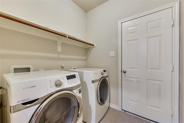 Building Photo - 10670 Astoria Dr