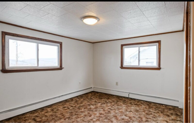 Building Photo - 412 Grove St