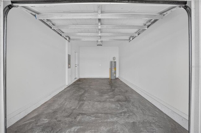 Building Photo - 393 Grand Pne Ln
