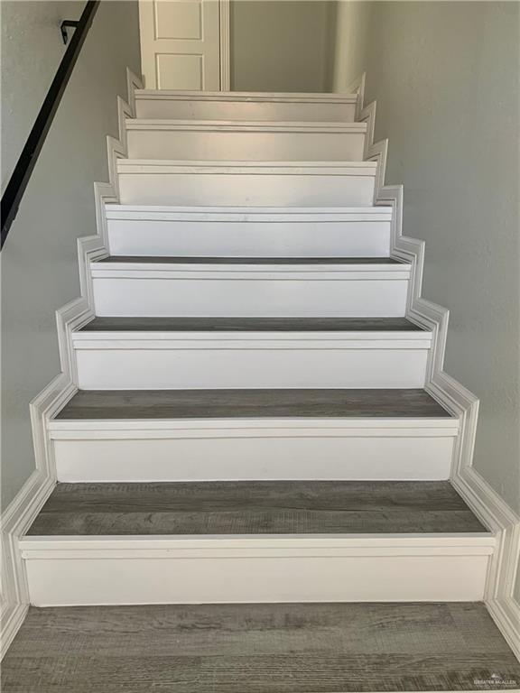 Building Photo - 8 Jason Ave