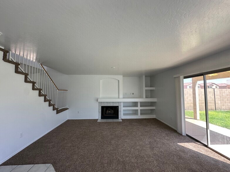 Building Photo - 9421 N 93rd Ave