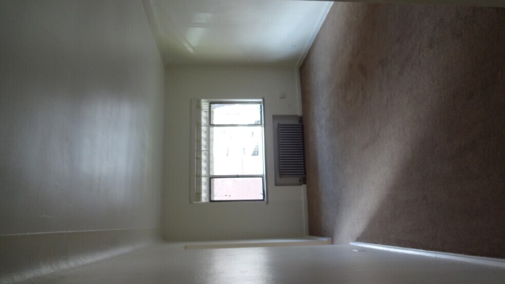 Building Photo - 1350 Fillmore St