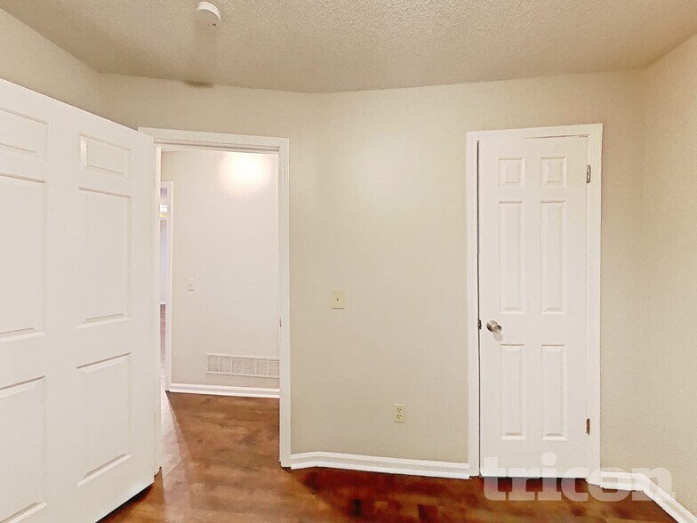 Building Photo - 308 Cockspur Rd