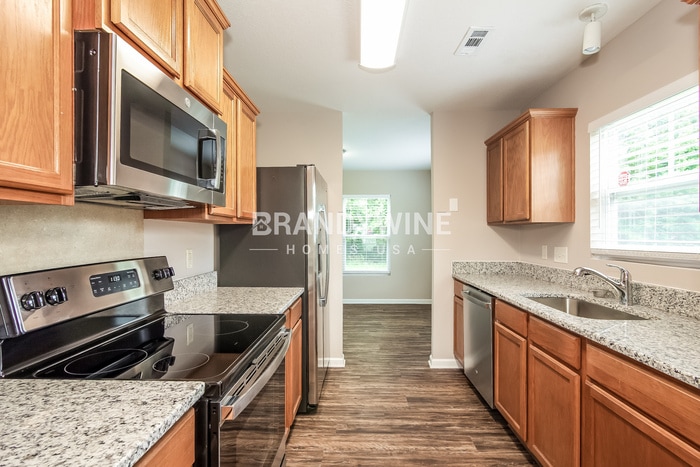 Building Photo - 1619 Ledson Ct