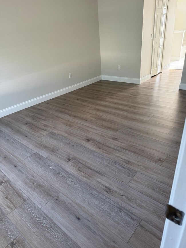 Building Photo - Palm Coast R-Section 3 bedroom 2 bath