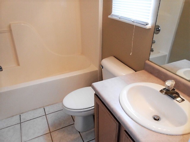 Building Photo - 2464 Miami Village Dr