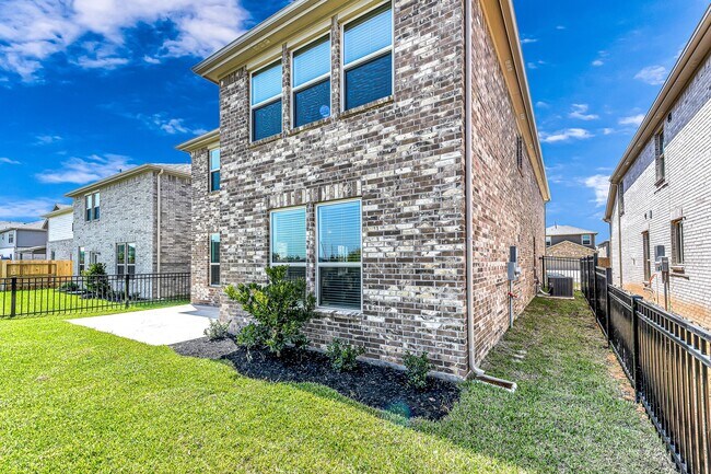 Building Photo - 1029 Laguna Cv Dr