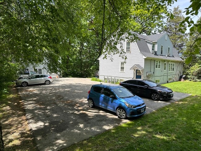 Building Photo - 8415 Archer Ave
