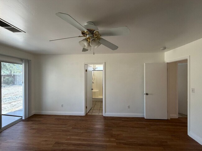 Building Photo - 5800 Potenza Ln