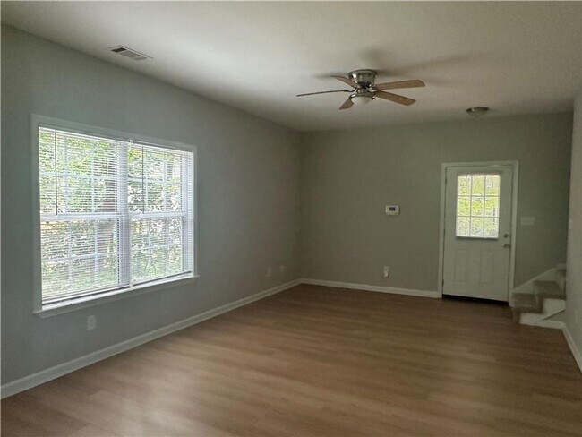 Building Photo - 3 Bedroom single family home in Forsyth Co...