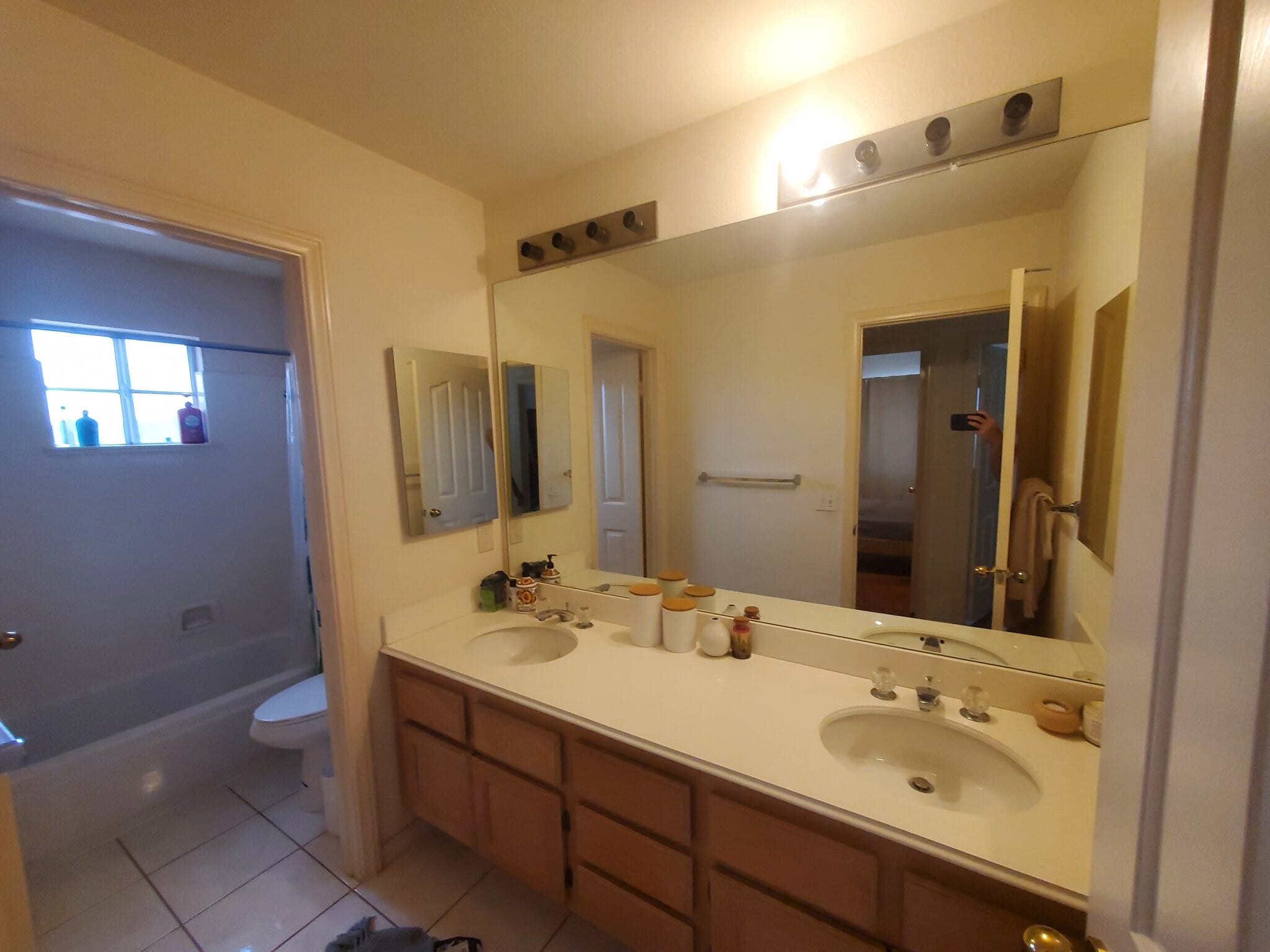 Building Photo - 670 Alagria Pl