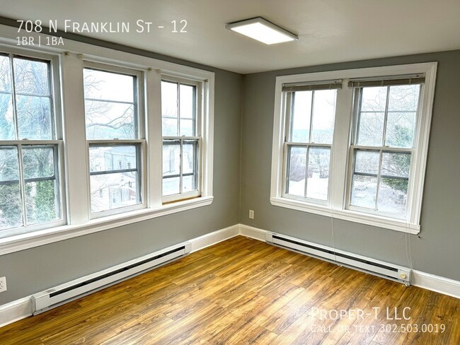 Building Photo - 708 N Franklin St