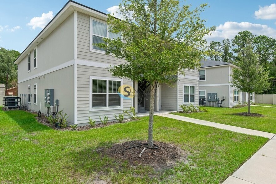 Building Photo - 7619 Mailes Ct