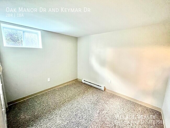 Building Photo - 219 Oak Manor Dr