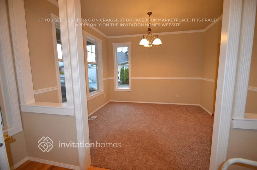 Building Photo - 1705 Peach Park Ln