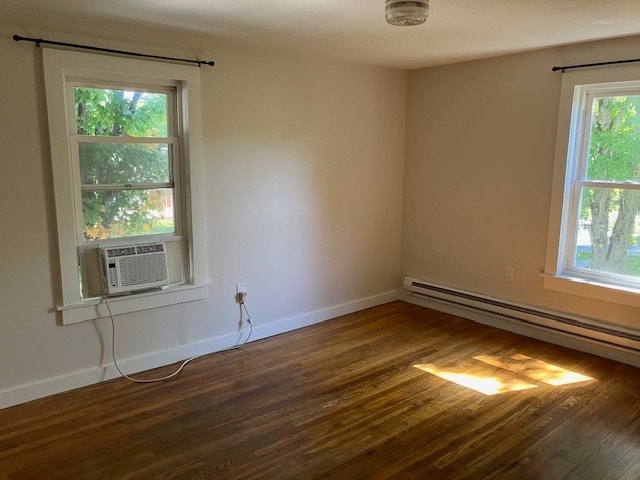 Building Photo - 10 School St