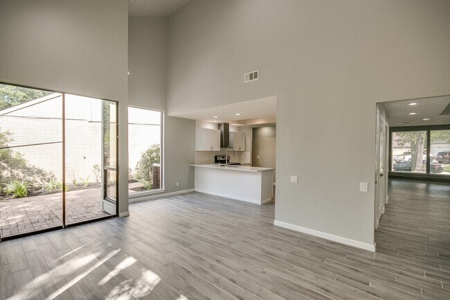 Building Photo - 923 Cranberry Hill Ct