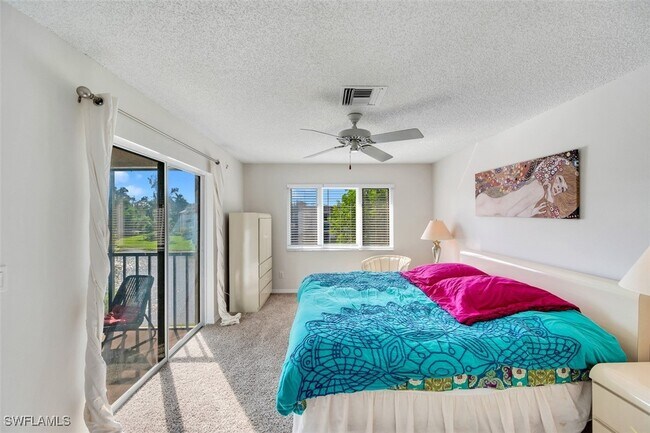 Building Photo - 1645 Spoonbill Ln