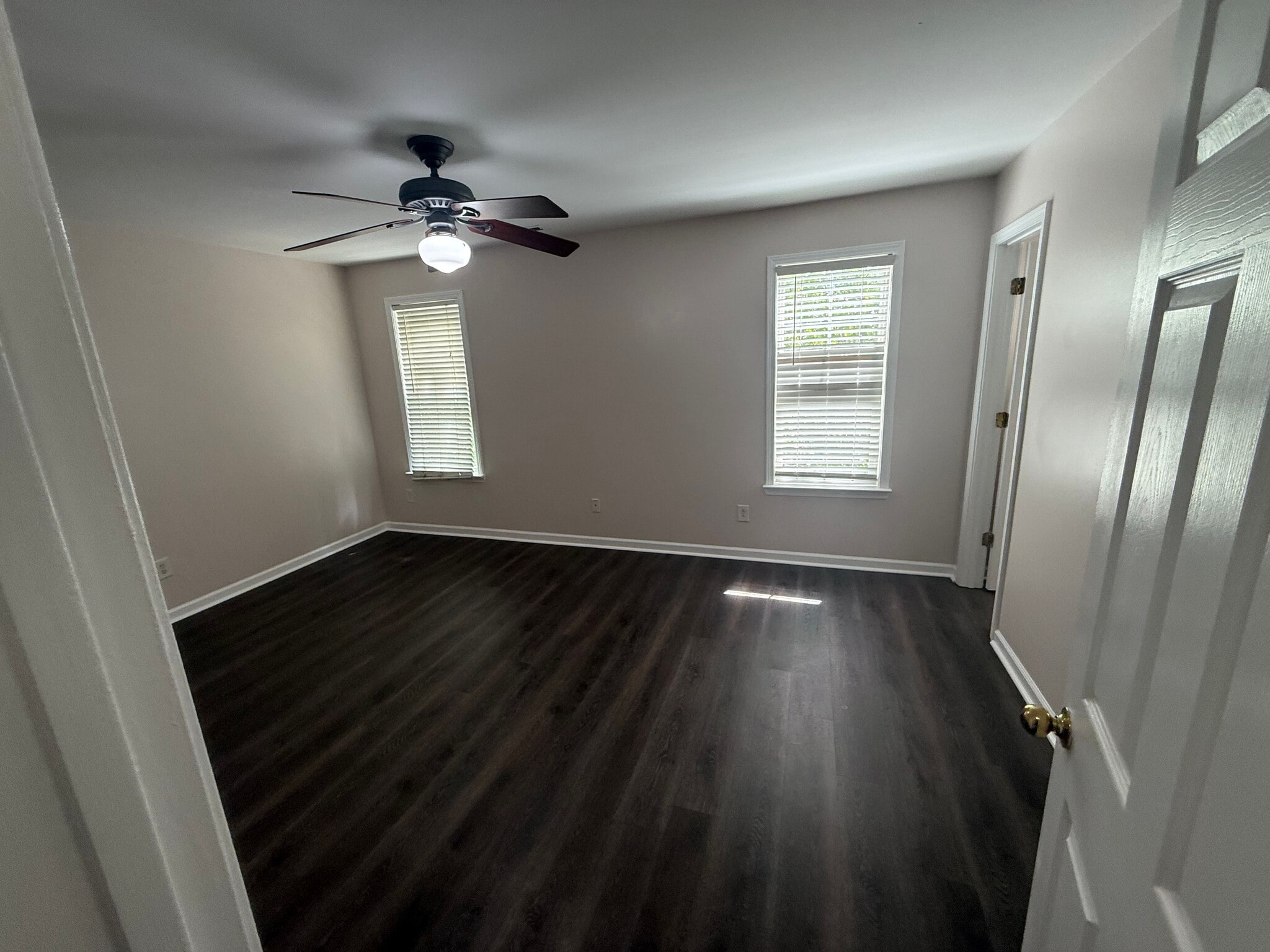 Building Photo - Room in Townhome on McGoogan Ln