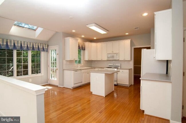 Building Photo - 10838 Welbury Ct